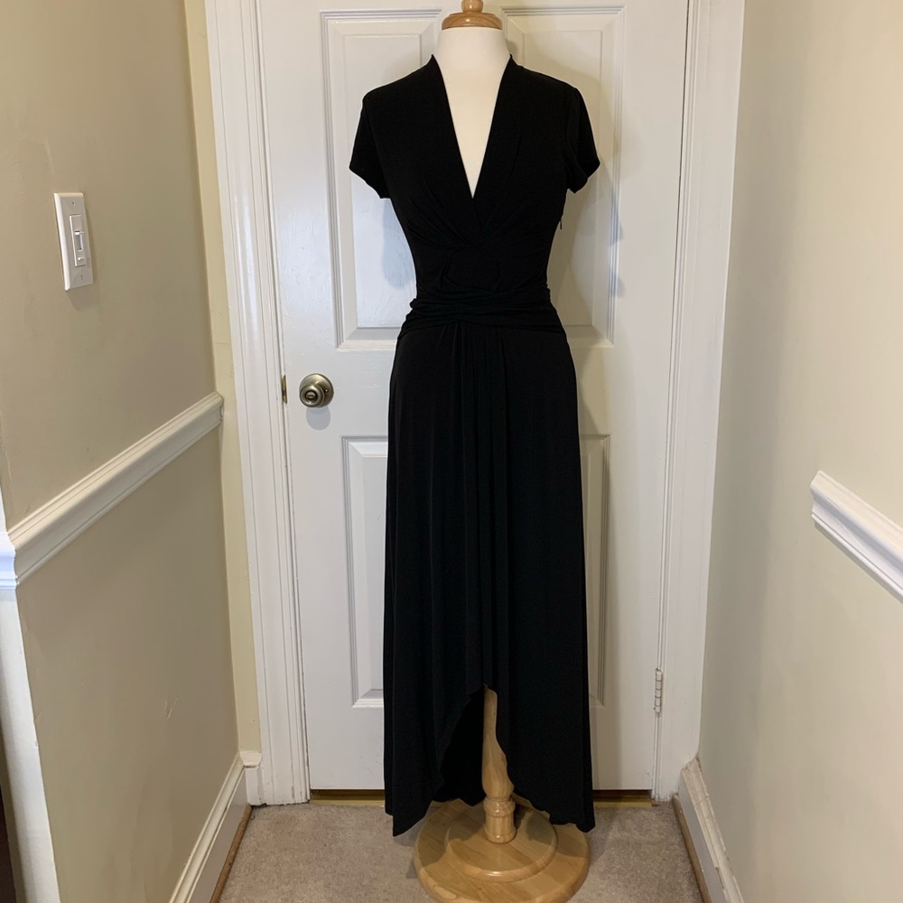 Michael Michael Kors Elegant Black Midi Dress . Size: 6.